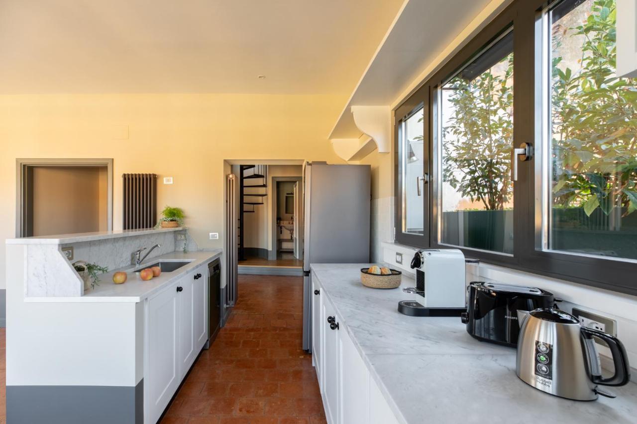 דירות רומא Iflat Magical Flat By The Tiber מראה חיצוני תמונה
